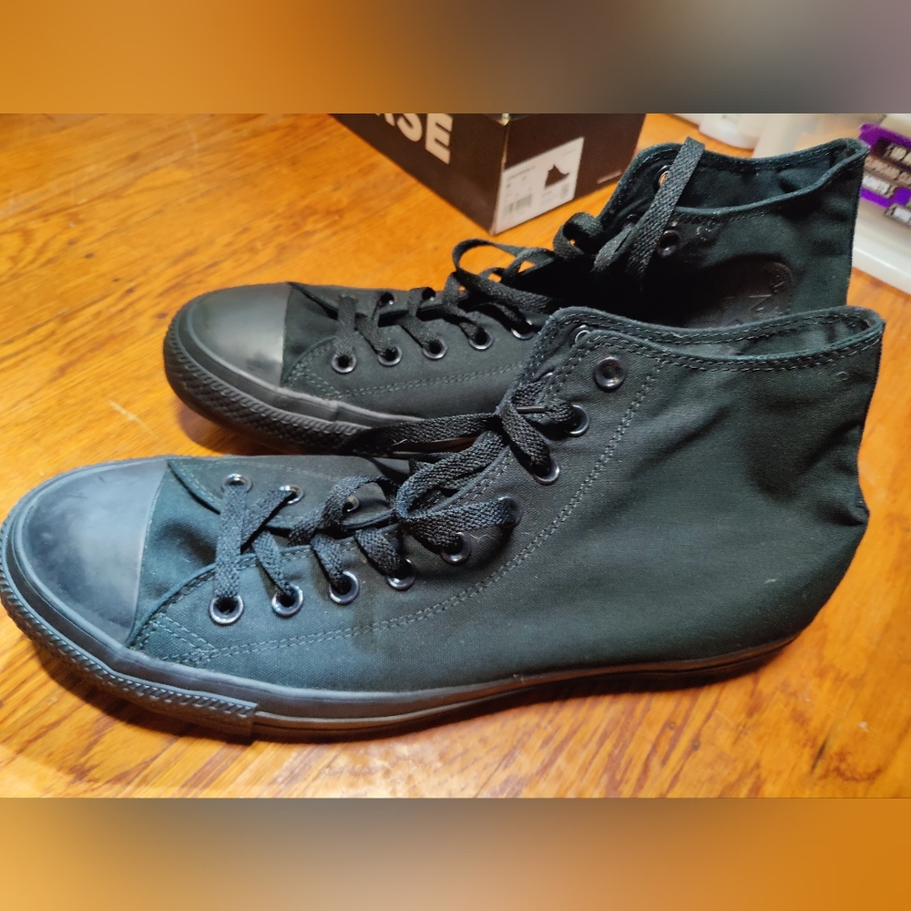 Black converse canvas  high tops m 15 w17
